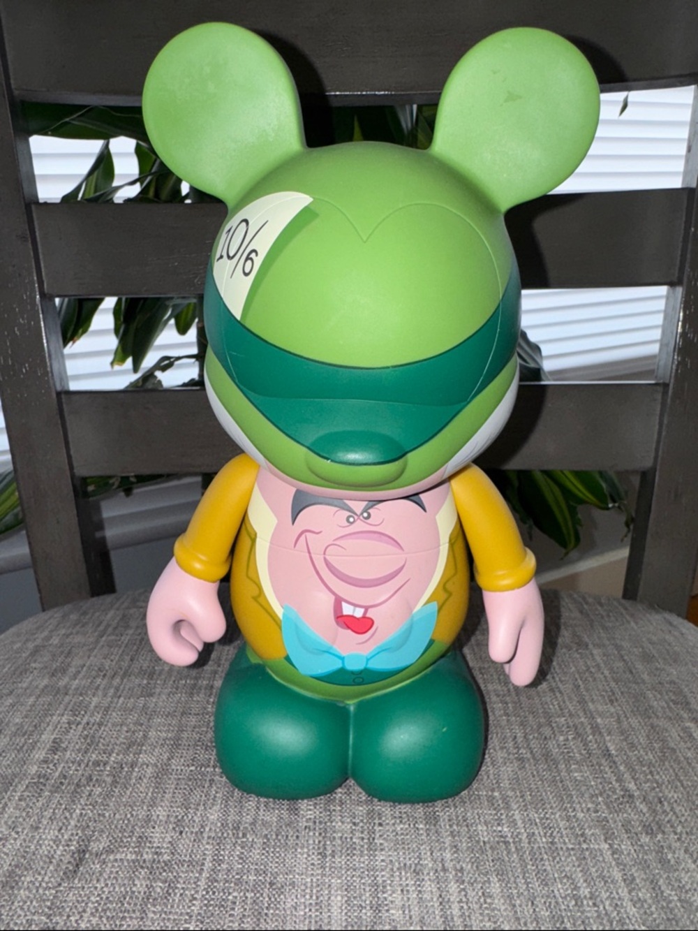 Disney Vinylmation 9” Mad Hatter Alice In Wonderland